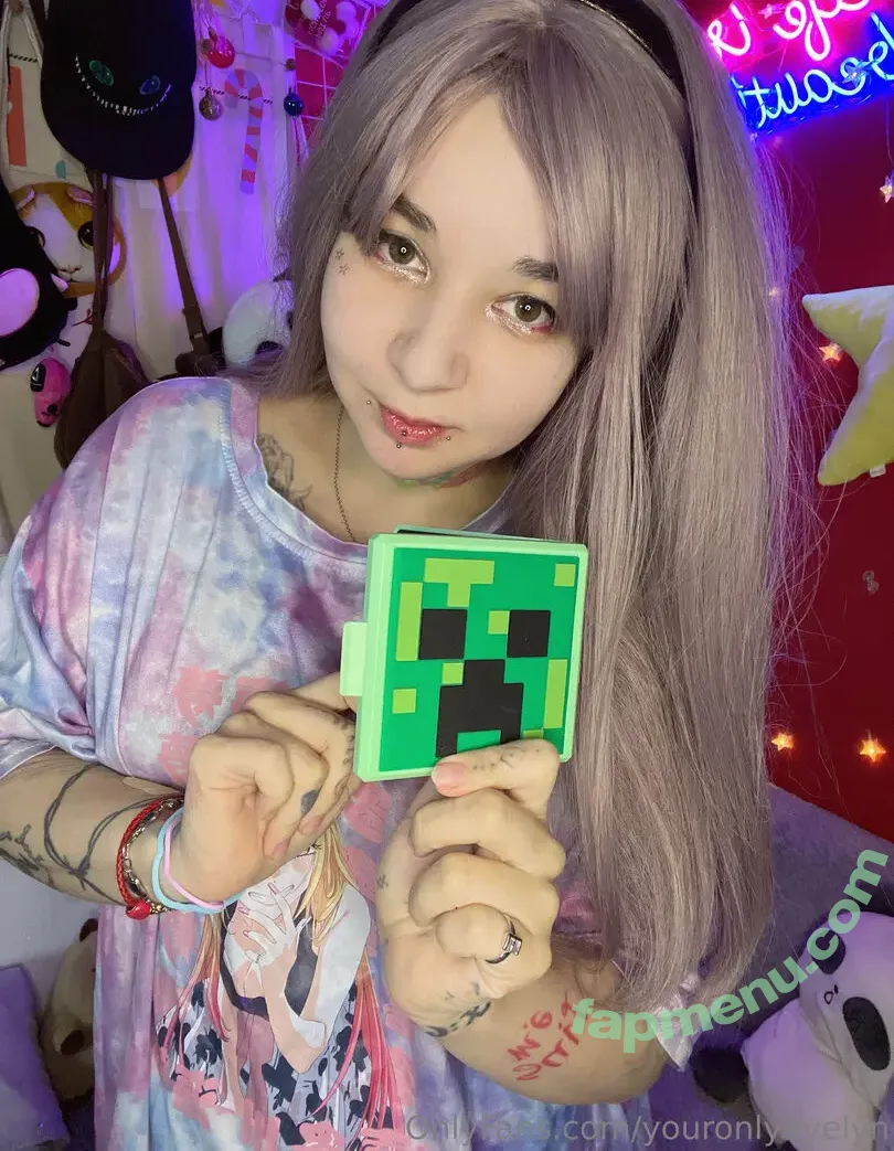 youronlyevelyn nude photo #0180 (youronlyevelyn)