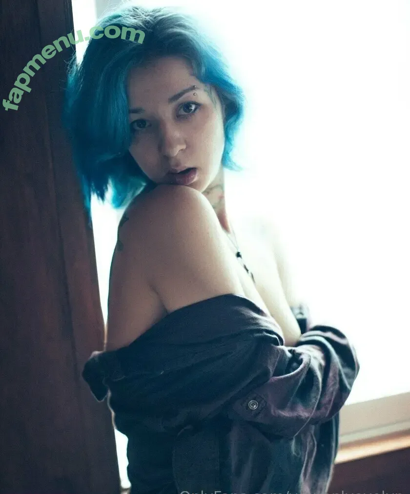 youronlyevelyn nude photo #0196 (youronlyevelyn)