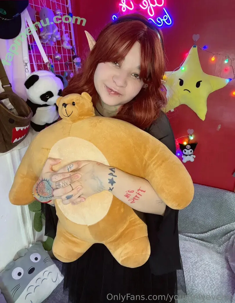 youronlyevelyn nude photo #0200 (youronlyevelyn)