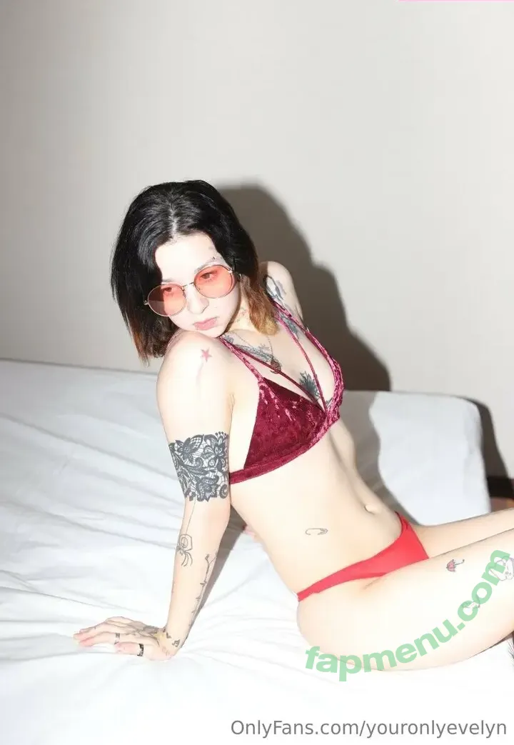 youronlyevelyn nude photo #0215 (youronlyevelyn)