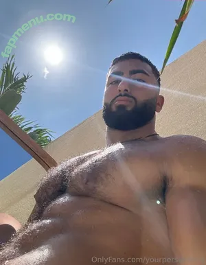 yourpersianking / elyassorari nude photo #0001