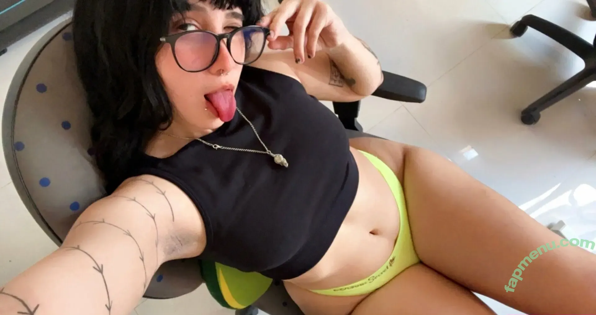 yourplayfulgoth nude photo #0018 (yourplayfulgoth)