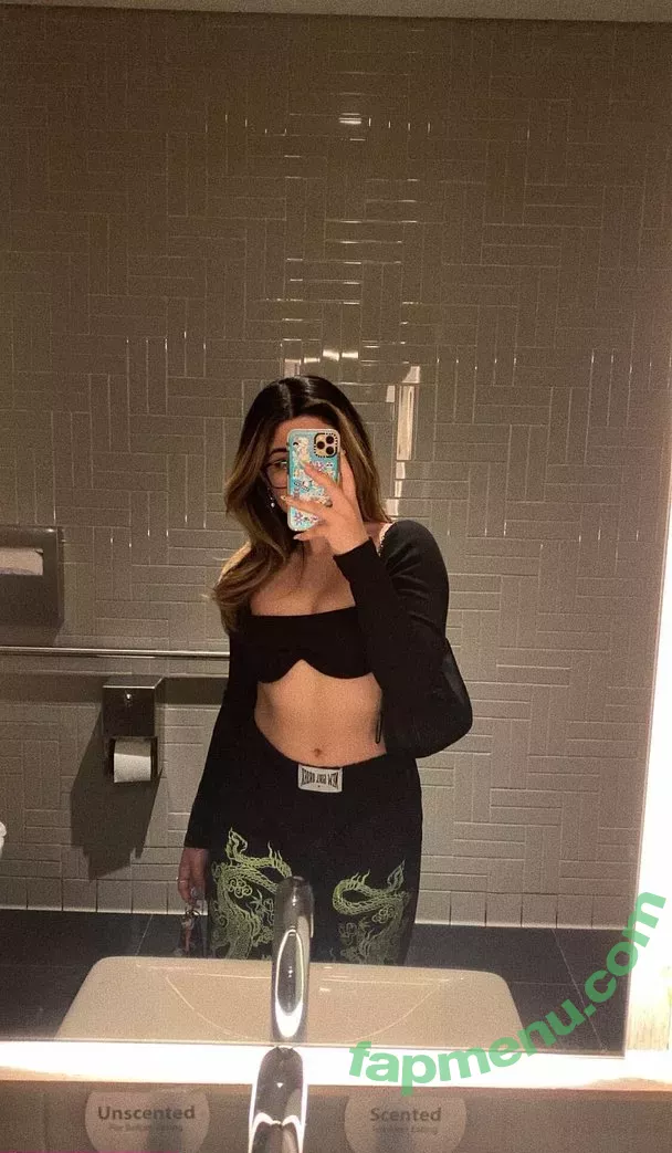 yourprincesslol nude photo #0038 (YourPrincess)