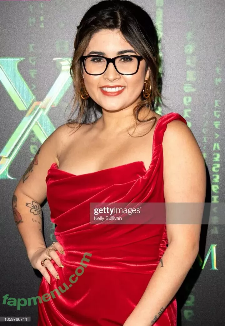 yourprincesslol nude photo #0108 (YourPrincess)