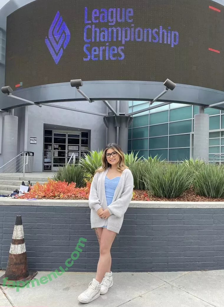 yourprincesslol nude photo #0113 (YourPrincess)