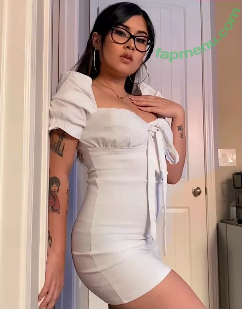 yourprincesslol nude photo #0143 (YourPrincess)