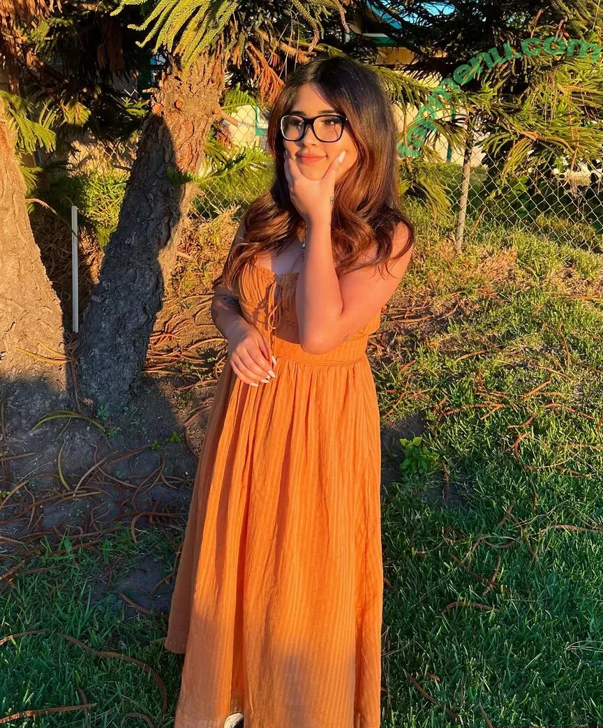 yourprincesslol nude photo #0195 (YourPrincess)