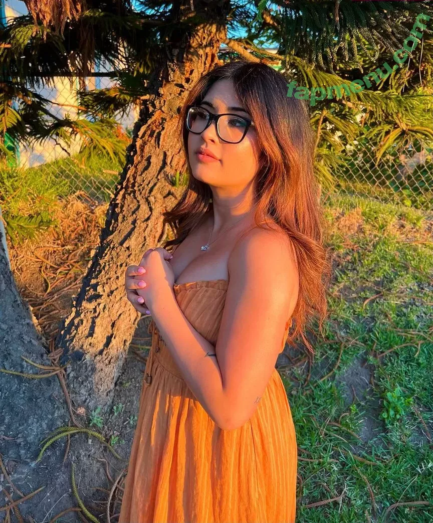 yourprincesslol nude photo #0196 (YourPrincess)