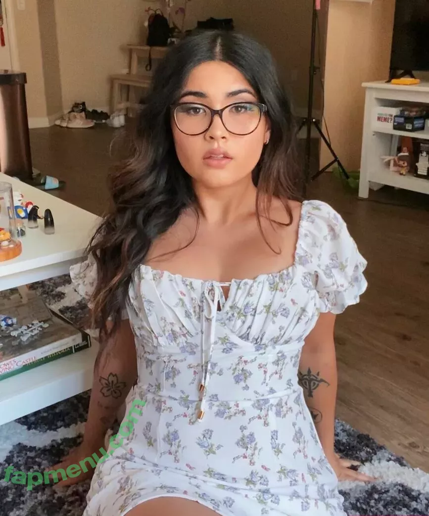 yourprincesslol nude photo #0215 (YourPrincess)