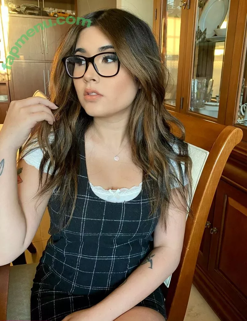 yourprincesslol nude photo #0220 (YourPrincess)