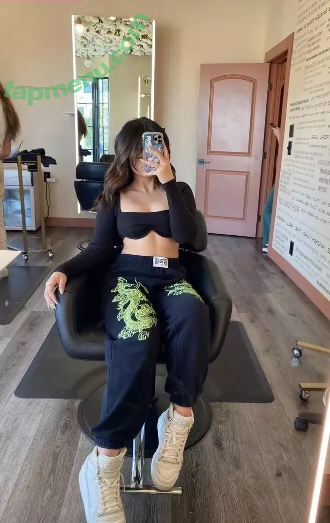 yourprincesslol nude photo #0232 (YourPrincess)