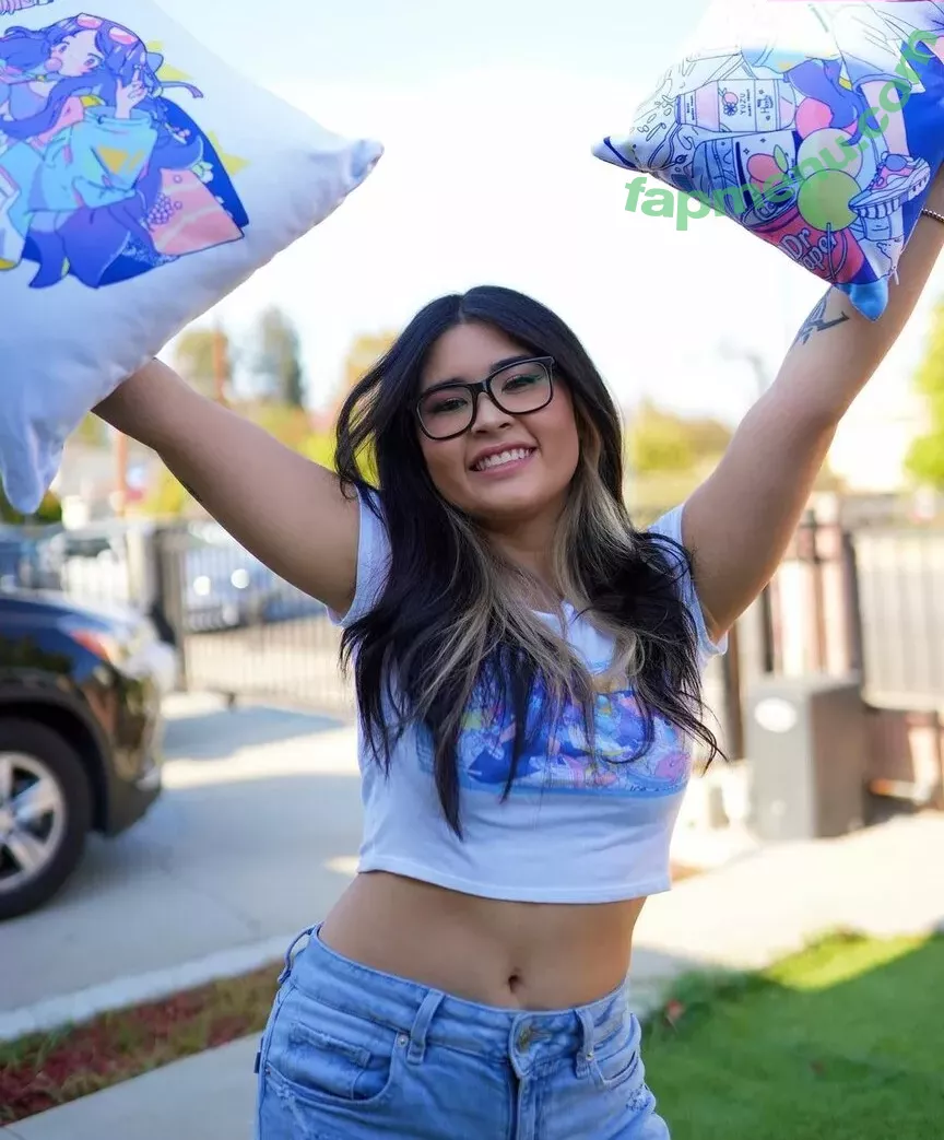 yourprincesslol nude photo #0242 (YourPrincess)