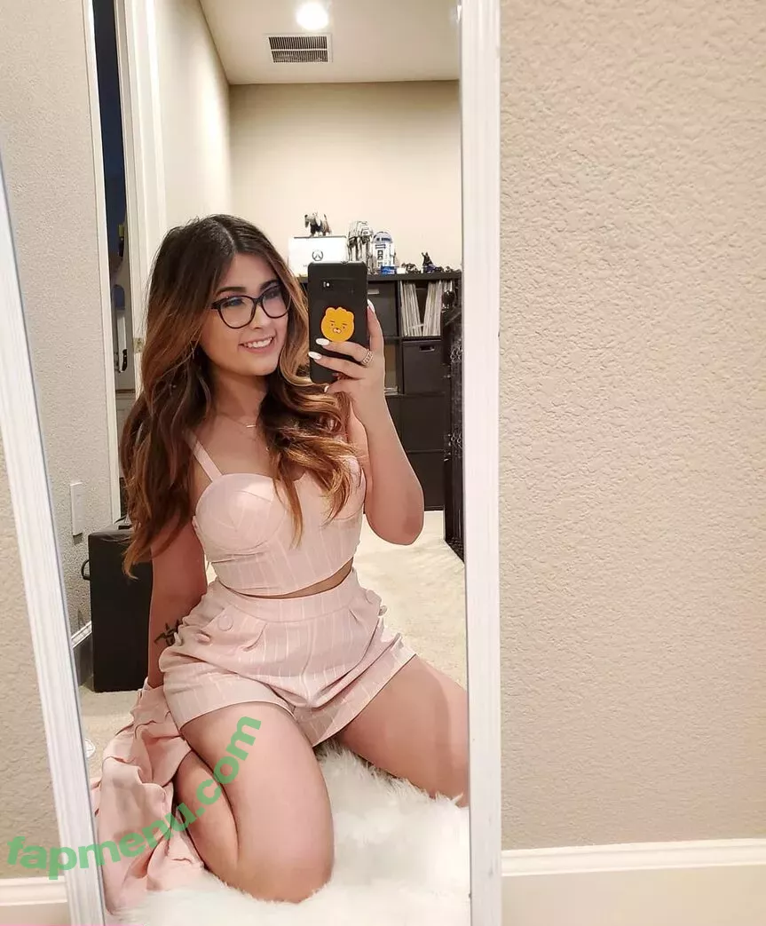 yourprincesslol nude photo #0271 (YourPrincess)