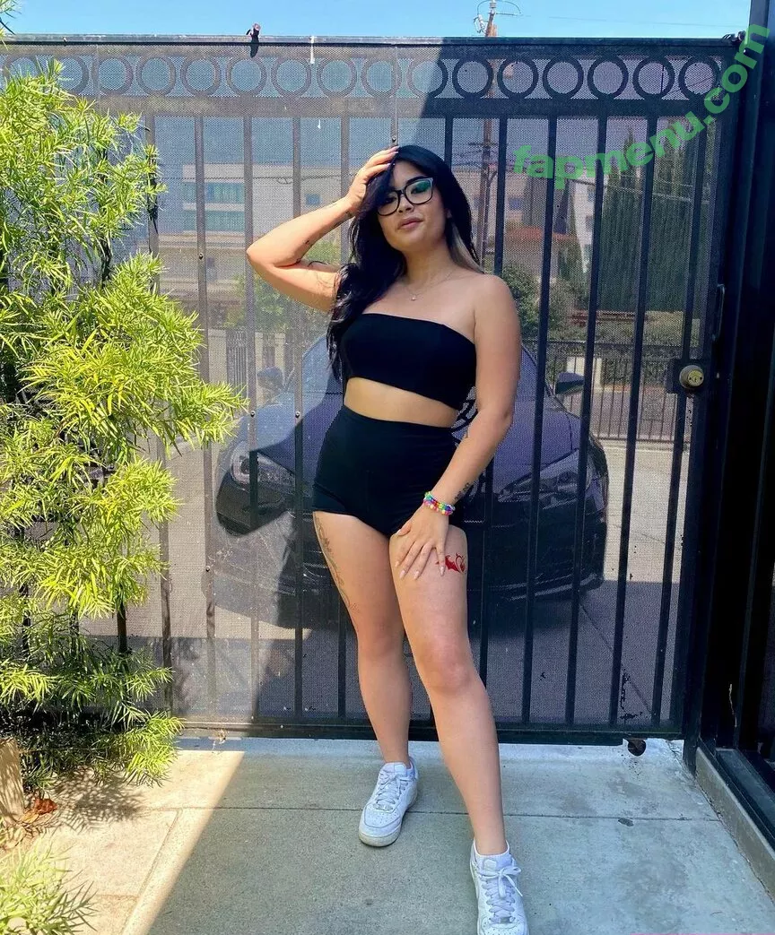 yourprincesslol nude photo #0308 (YourPrincess)