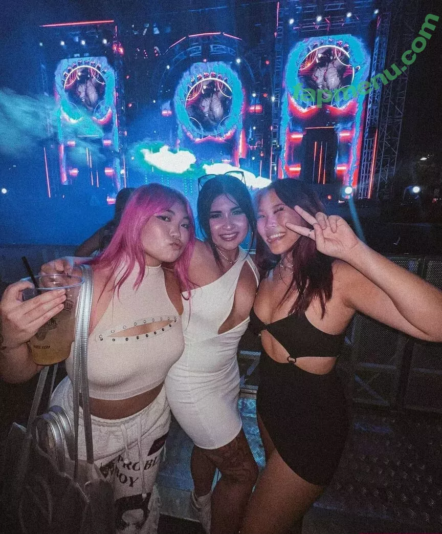 yourprincesslol nude photo #0321 (YourPrincess)