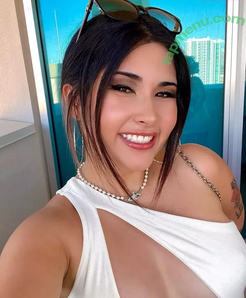 yourprincesslol nude photo #0322 (YourPrincess)