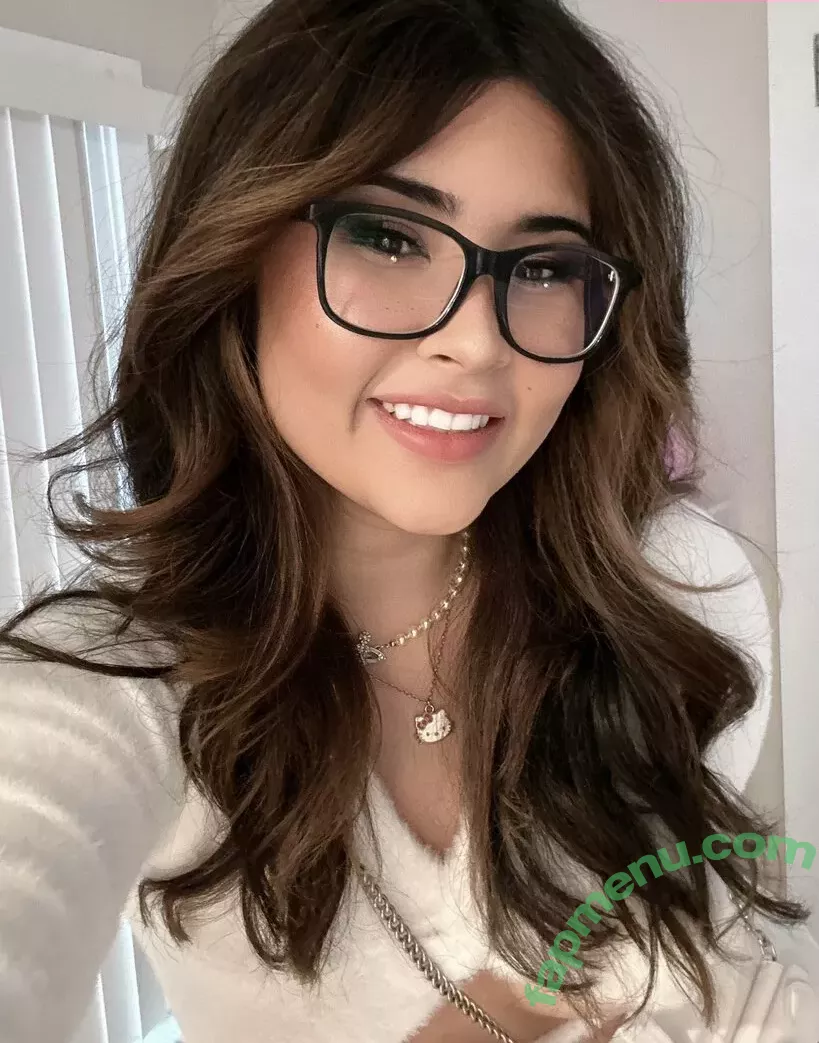 yourprincesslol nude photo #0337 (YourPrincess)