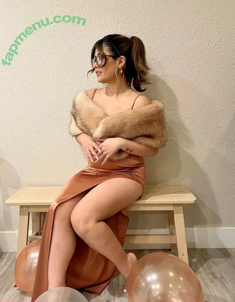 yourprincesslol nude photo #0348 (YourPrincess)