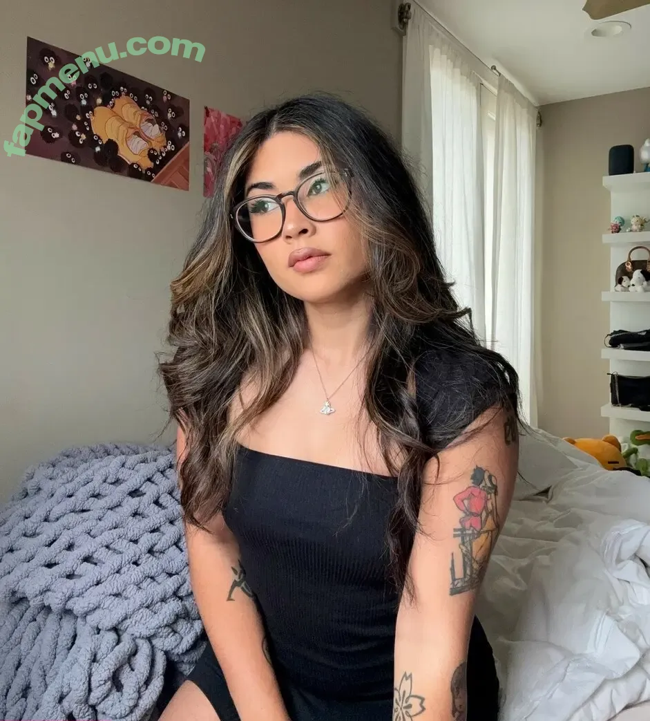 yourprincesslol nude photo #0607 (YourPrincess)