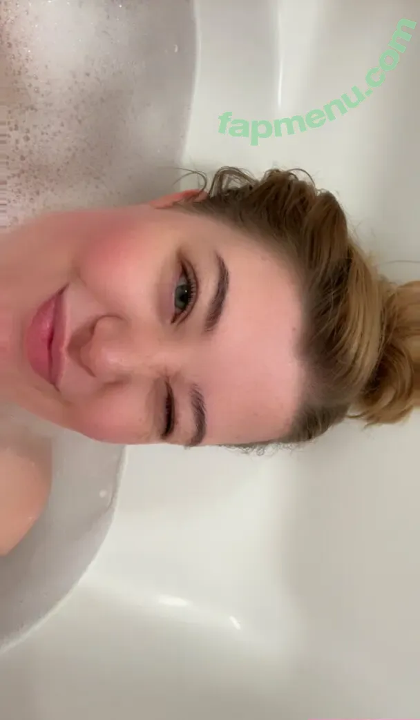 yourprincxss nude photo #0005 (yourprincess._.a)