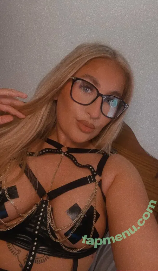yourpropertyxx nude photo #0001 (yourpropertyxx)