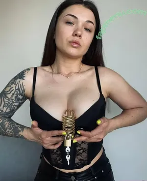 yourqueen3 / missjjacksonx nude photo #0175