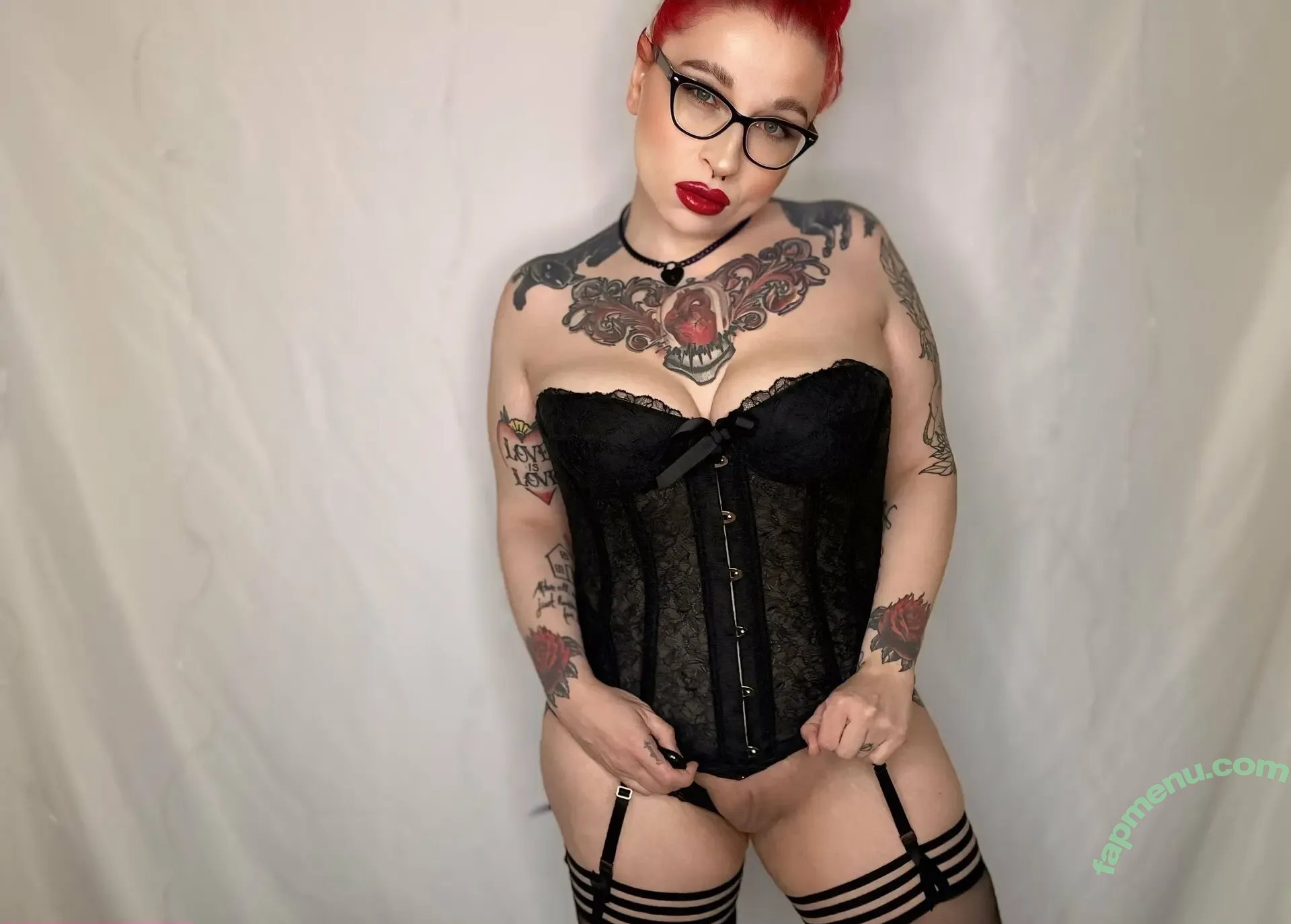 yourscarletharlotxxx nude photo #0010 (yourscarletharlot)