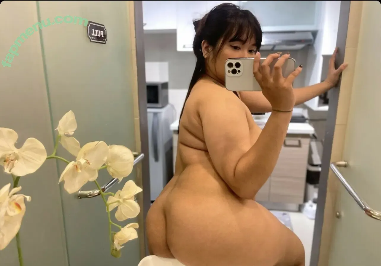 yoursie_nna nude photo #0011 (your_nay)