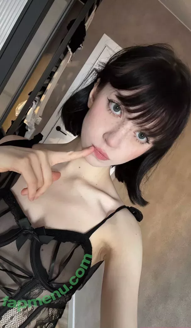 YourSmallDoll nude photo #0620 (urplpur / yourteeendoll)
