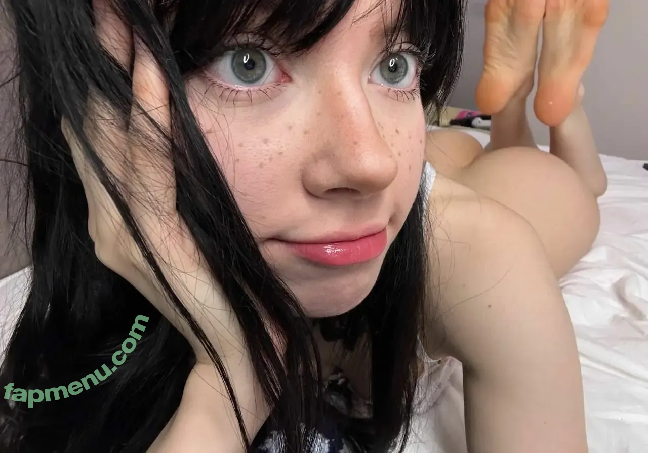 YourSmallDoll nude photo #1742 (YourSmallDoll3 / urplpur / yourteeendoll)