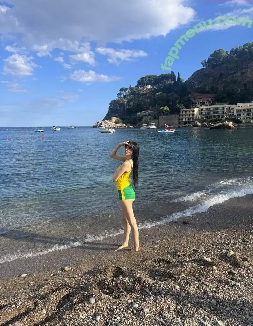 YourSmallDoll nude photo #1743 (YourSmallDoll3 / urplpur / yourteeendoll)