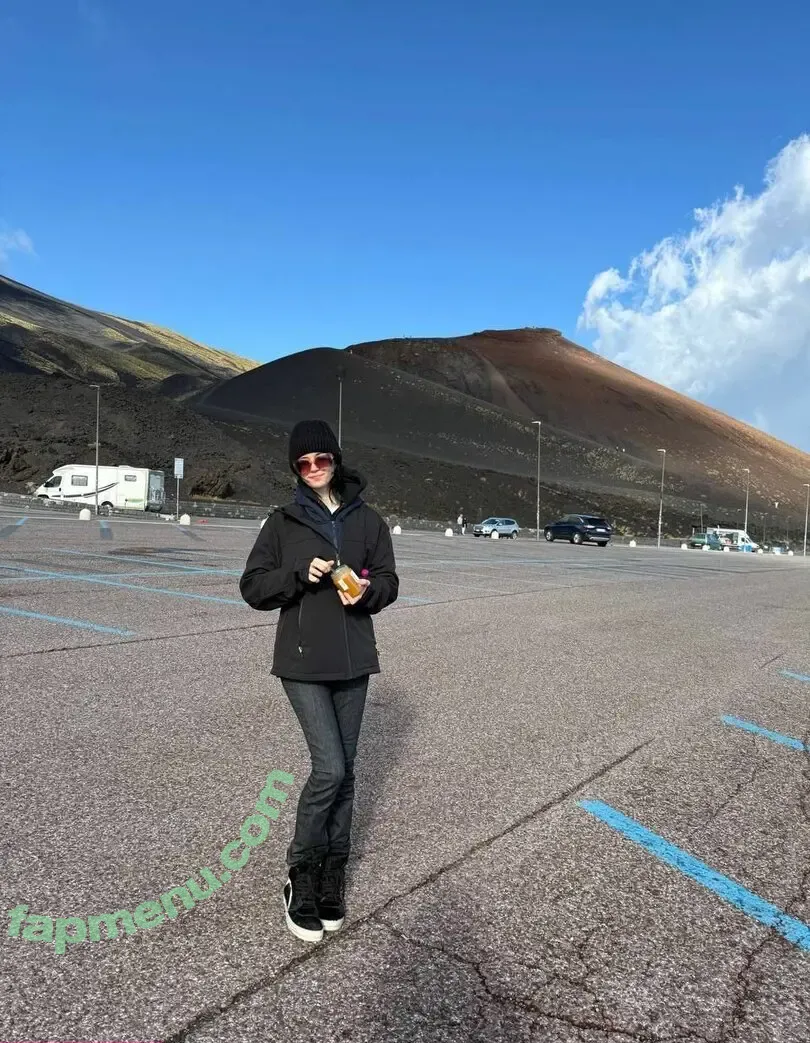 YourSmallDoll nude photo #1813 (YourSmallDoll3 / urplpur / yourteeendoll)