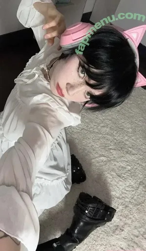 yoursmalldoll1 / yoursmalldoll3 nude photo #0016