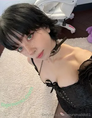 yoursmalldoll1 / yoursmalldoll3 nude photo #0017