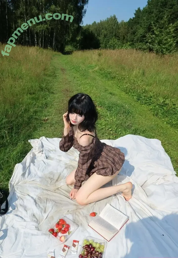 yoursmalldoll1 nude photo #0107 (yoursmalldoll3)