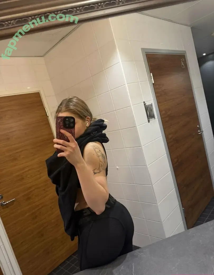 yoursmillieandsofiia nude photo #0005 (yoursmillieandsofiia)