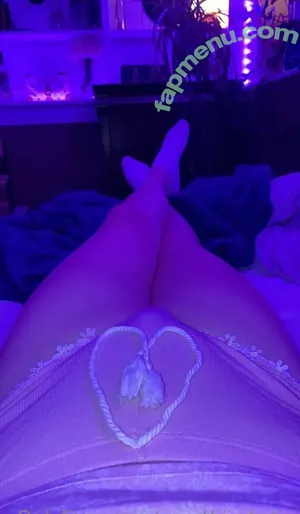  nude photo #0005