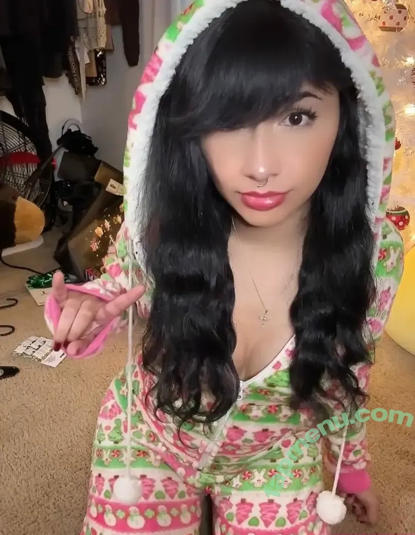 Yourtokengirl nude photo #0167 (efrosinidim)