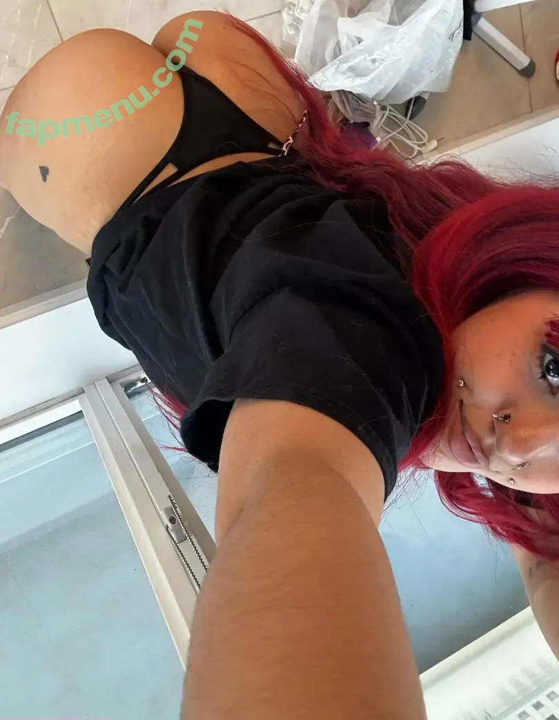 yourxgoldfish nude photo #0005 (yourxgoldfish)