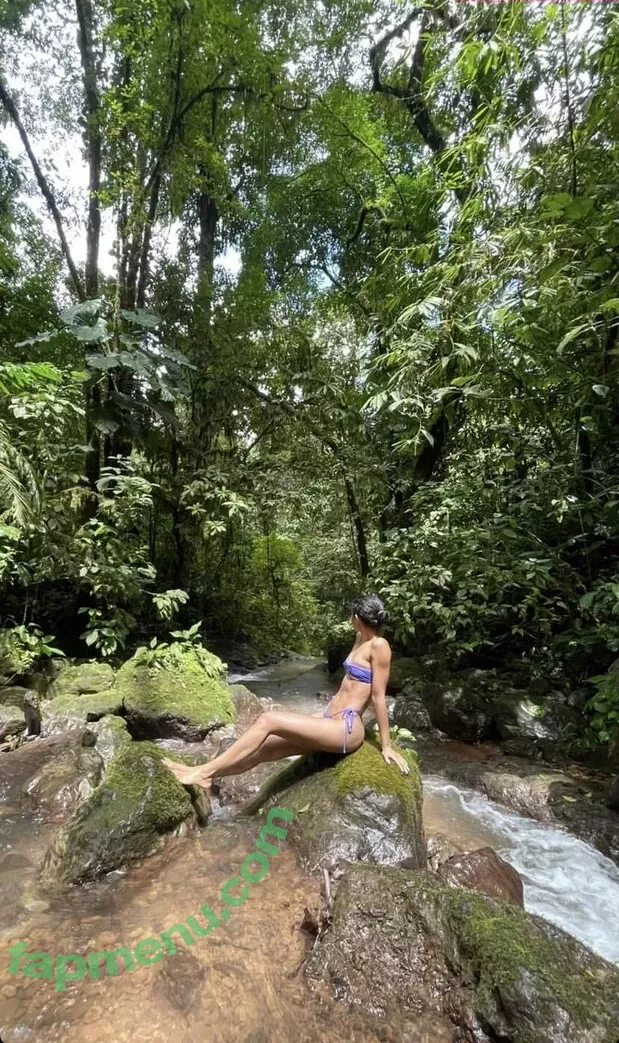 Yovanna Ventura nude photo #0107 (Yoventura / whoisyoventura)