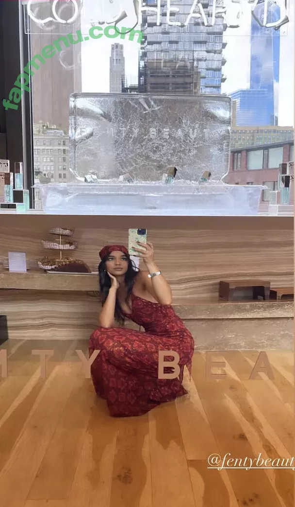 Yovanna Ventura nude photo #0116 (Yoventura / whoisyoventura)