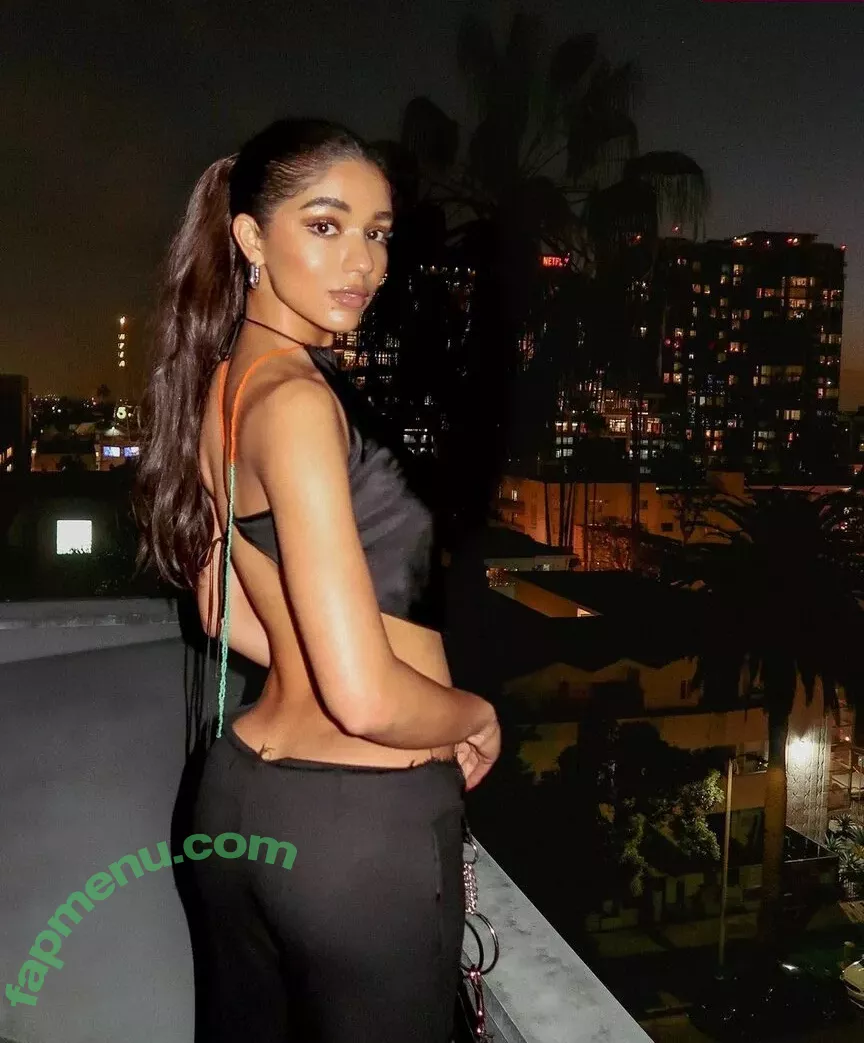 Yovanna Ventura nude photo #0236 (Yoventura / whoisyoventura)