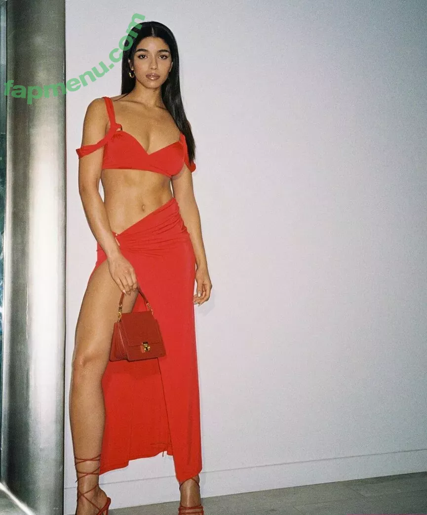 Yovanna Ventura nude photo #0241 (Yoventura / whoisyoventura)