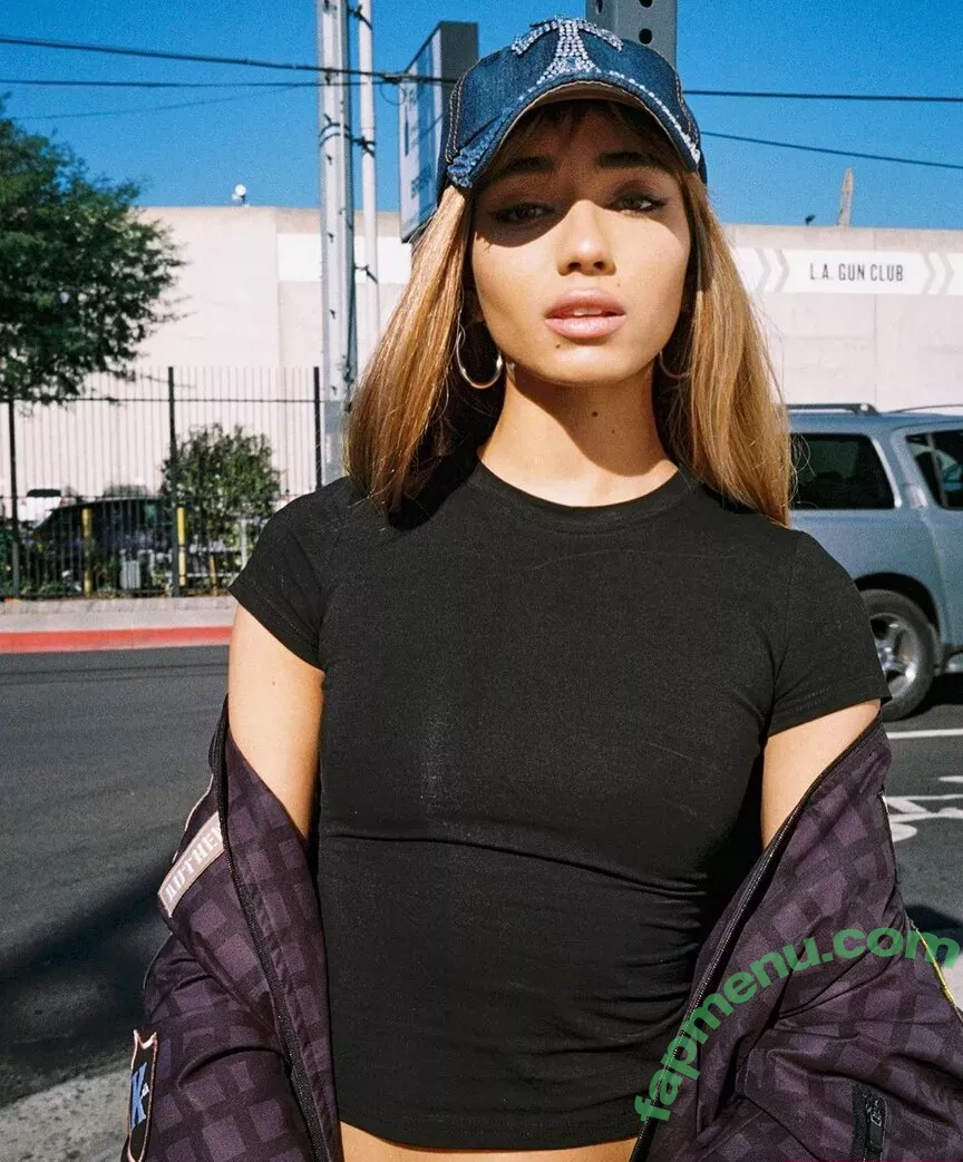 Yovanna Ventura nude photo #0245 (Yoventura / whoisyoventura)