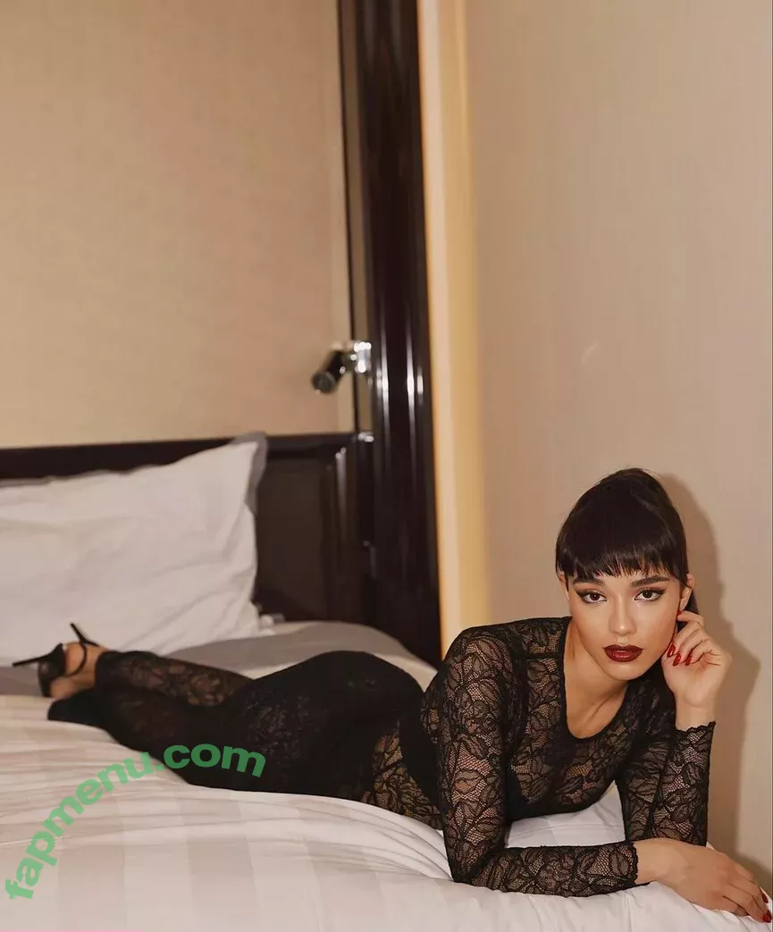 Yovanna Ventura nude photo #0277 (Yoventura / whoisyoventura)