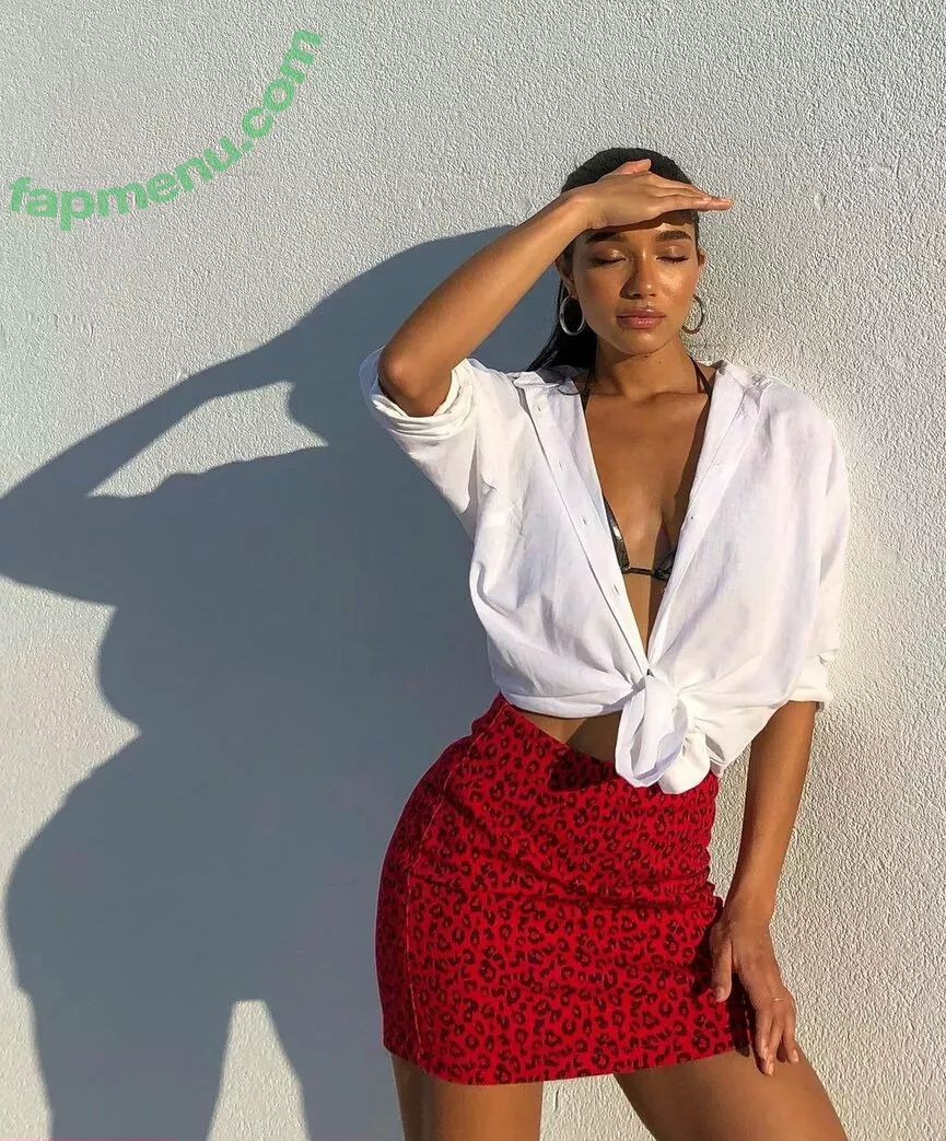 Yovanna Ventura nude photo #0291 (Yoventura / whoisyoventura)