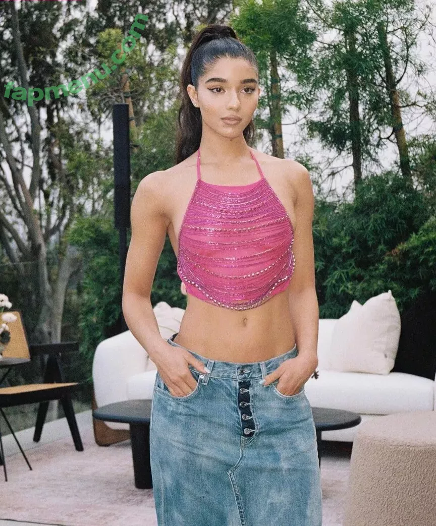 Yovanna Ventura nude photo #0306 (Yoventura / whoisyoventura)