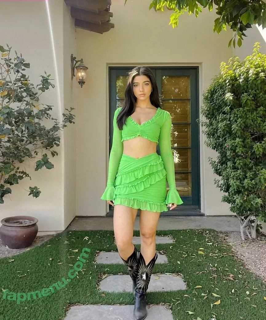 Yovanna Ventura nude photo #0321 (Yoventura / whoisyoventura)