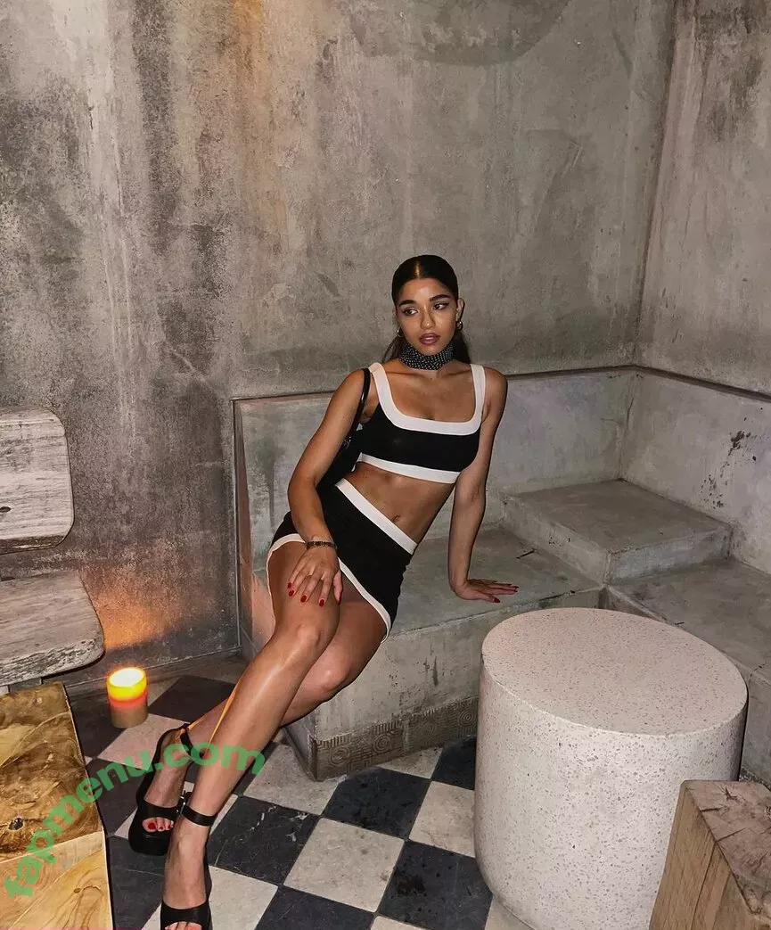 Yovanna Ventura nude photo #0412 (Yoventura / whoisyoventura)