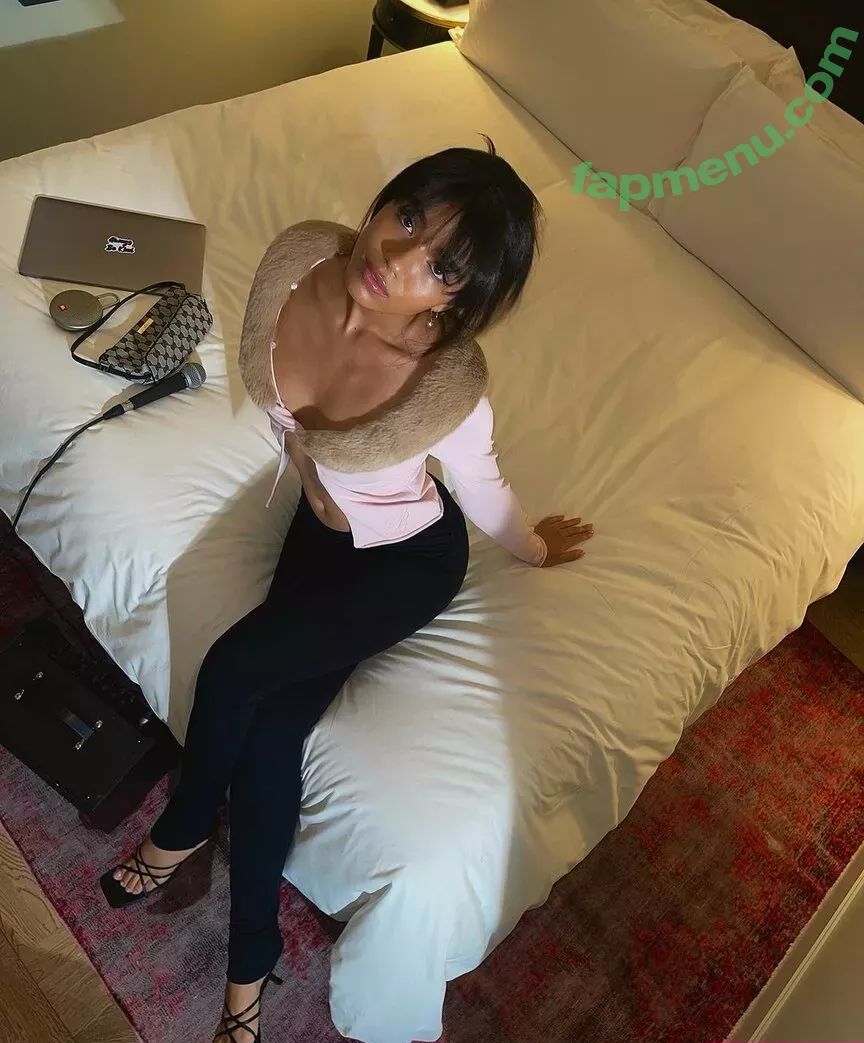 Yovanna Ventura nude photo #0422 (Yoventura / whoisyoventura)